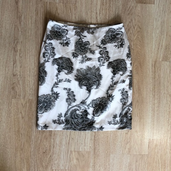 White House Black Market Dresses & Skirts - White House Black Market Skirt